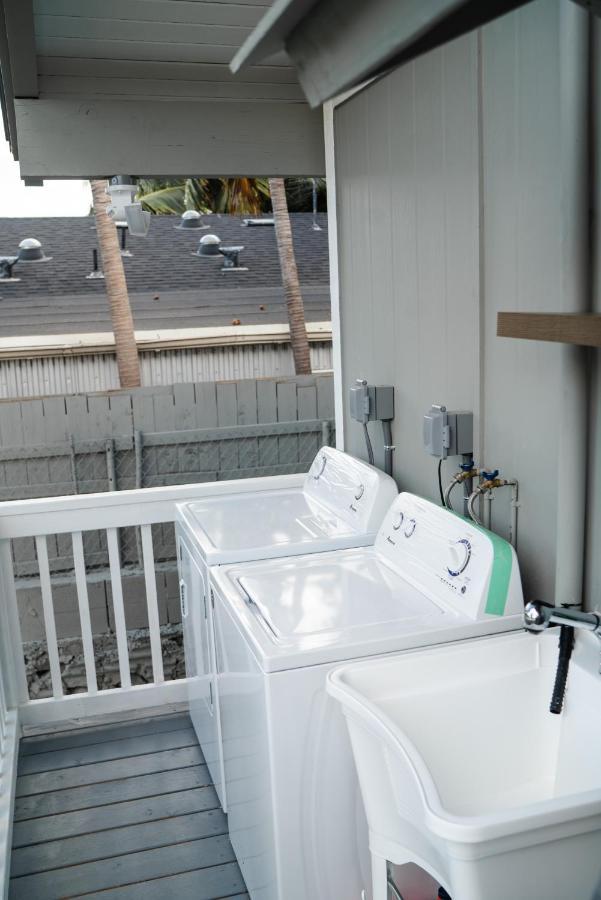Spacious 2 Bedroom Beach House With King Suite Waianae 외부 사진